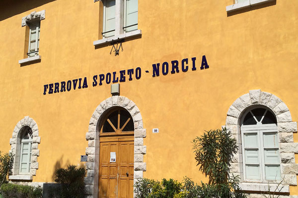 CICLOTURISMO UMBRIA: SPOLETO-NORCIA E ASSISI